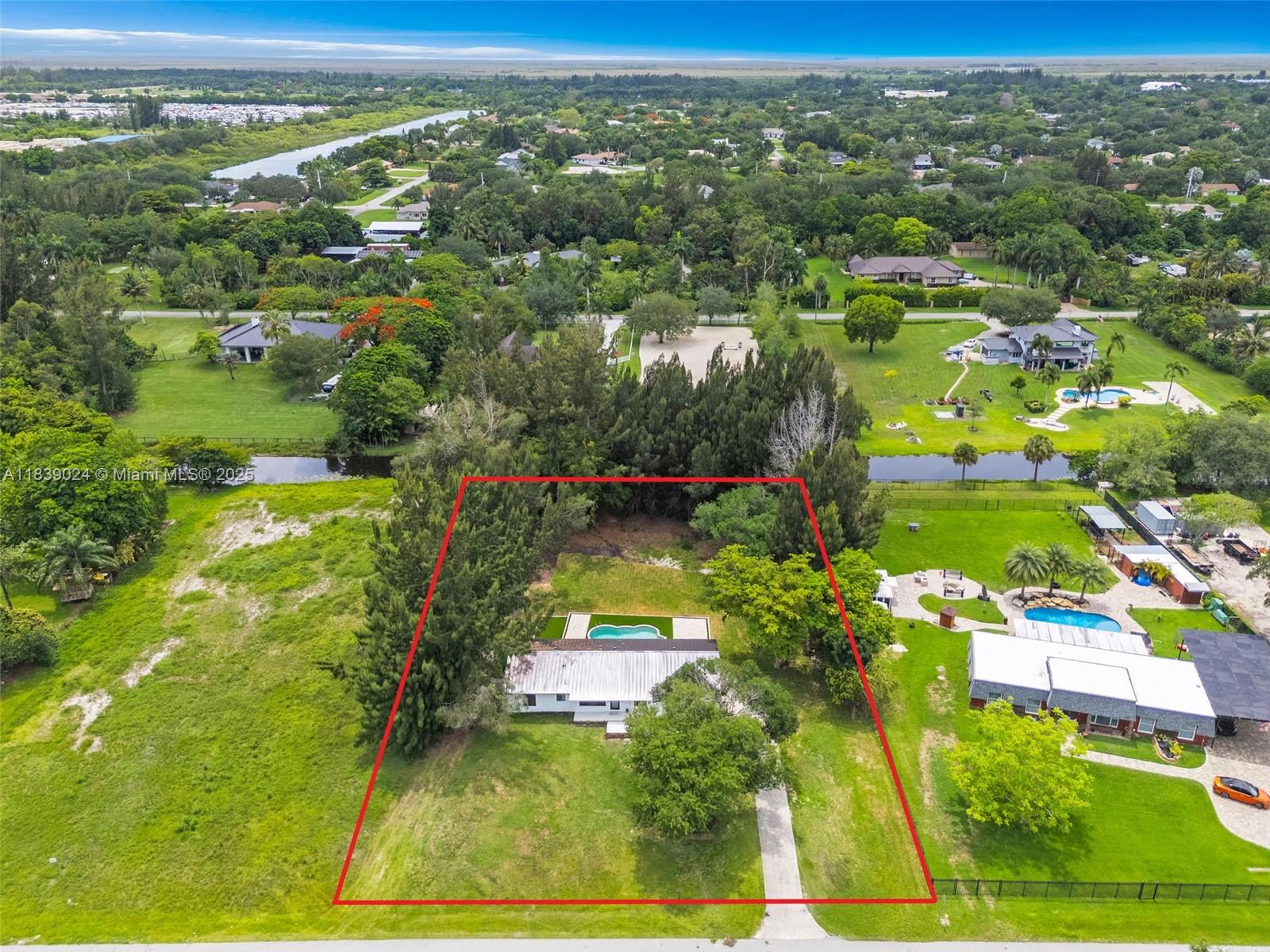 5311 SW 196th Ln, Southwest Ranches, Florida image 19