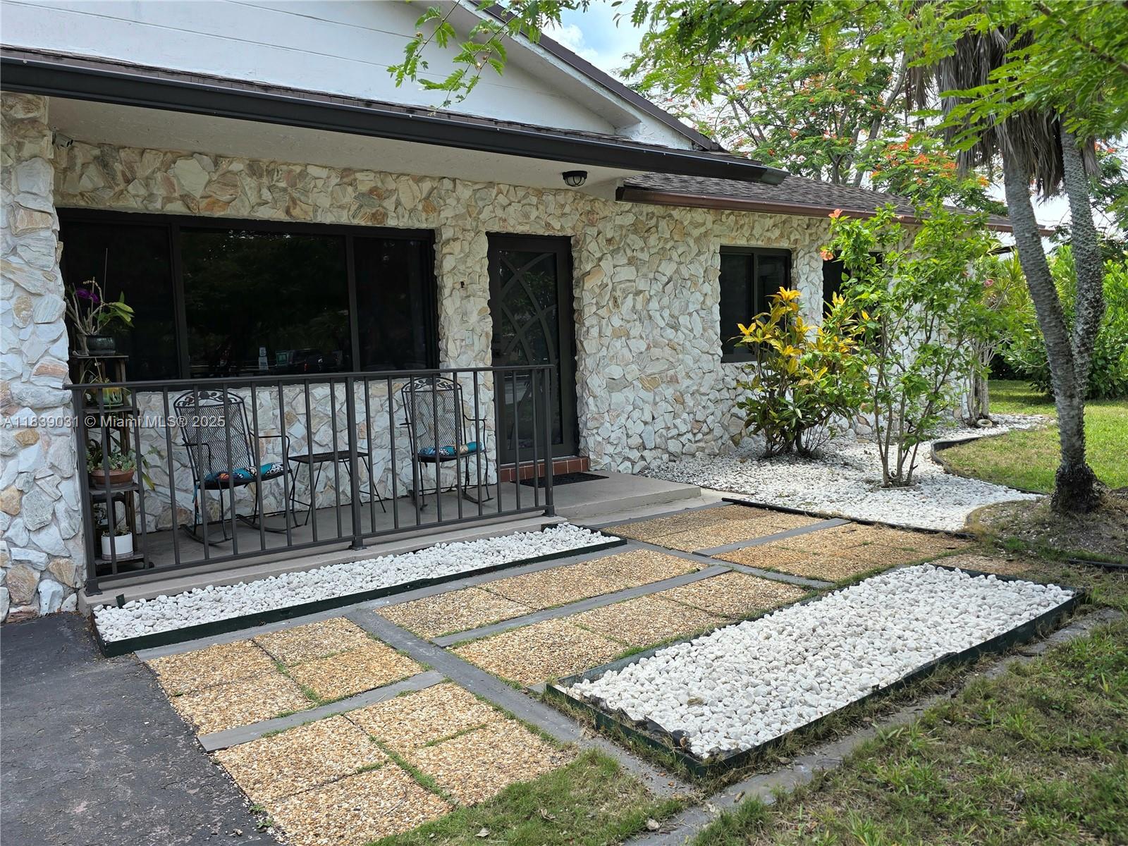 10120 NW 71st Pl, Tamarac, Florida image 3