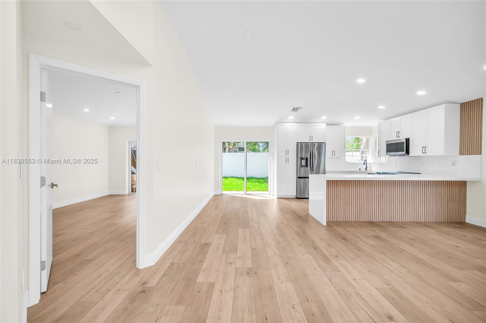 13412 NW 5th Ct, Plantation, Florida image 3
