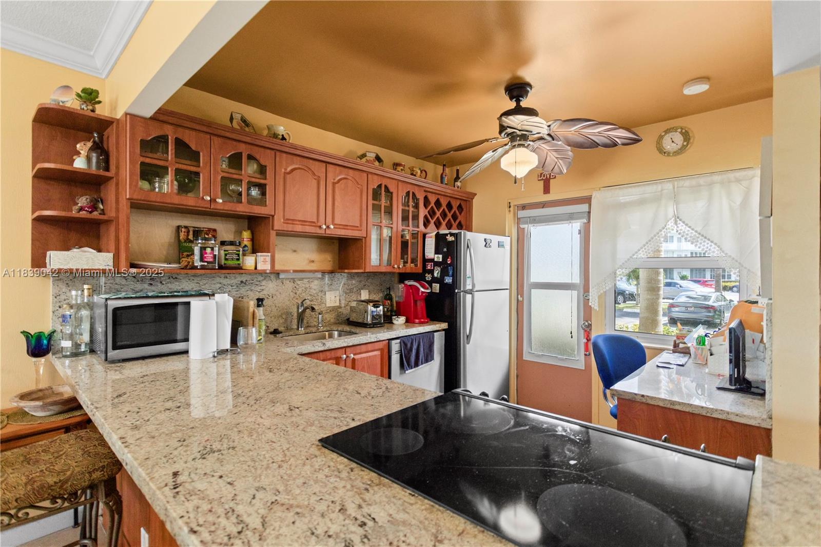 3181 S Ocean Dr #103, Hallandale Beach, Florida image 18
