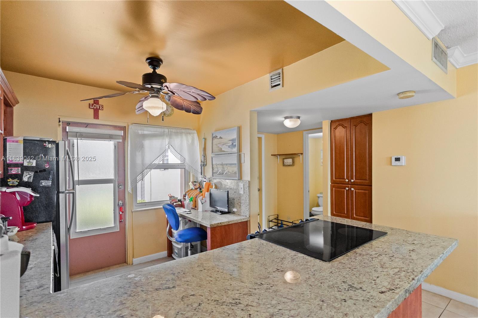 3181 S Ocean Dr #103, Hallandale Beach, Florida image 19