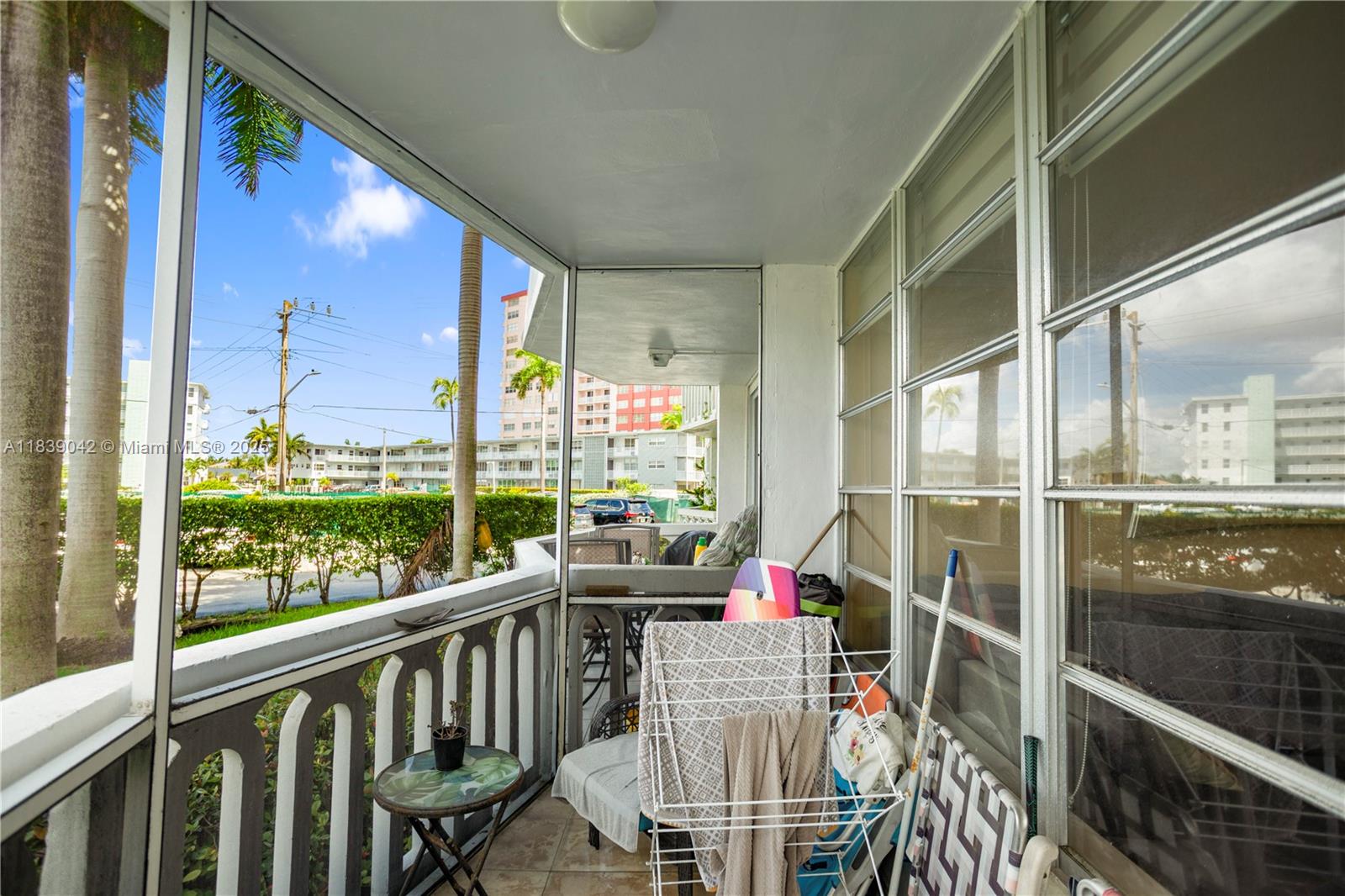 3181 S Ocean Dr #103, Hallandale Beach, Florida image 30