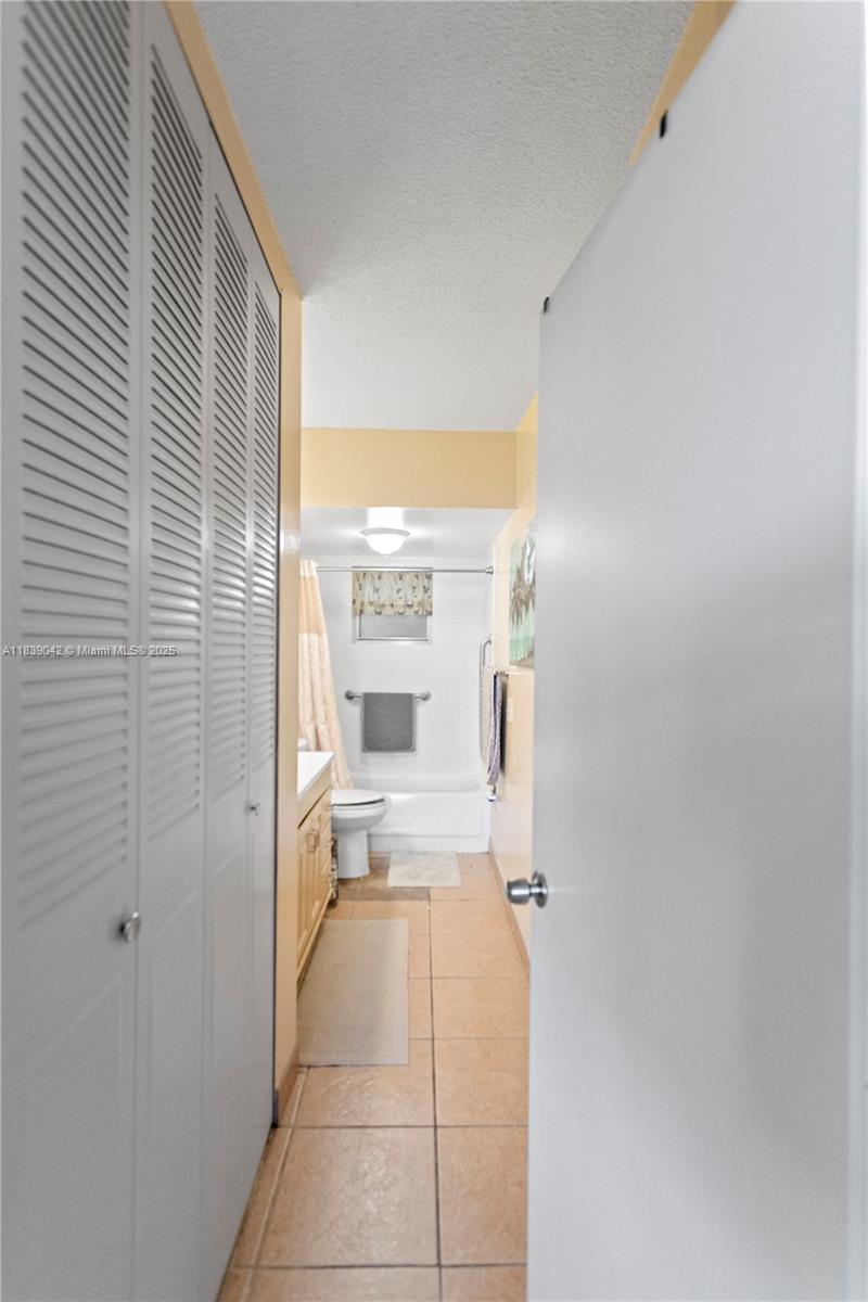 3181 S Ocean Dr #103, Hallandale Beach, Florida image 41