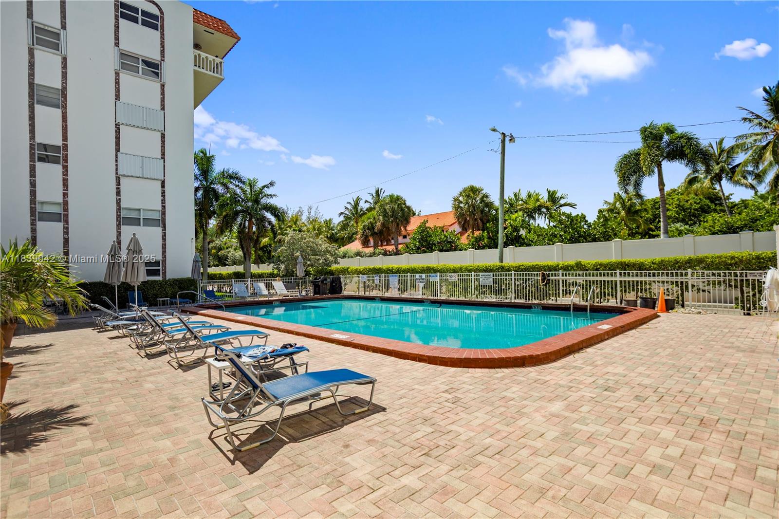 3181 S Ocean Dr #103, Hallandale Beach, Florida image 6