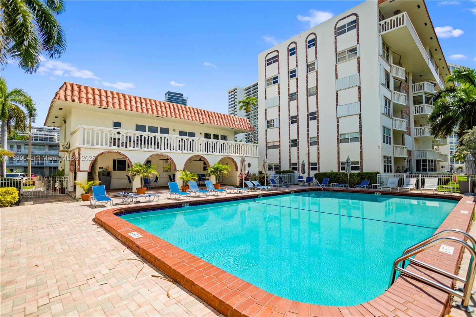 3181 S Ocean Dr #103, Hallandale Beach, Florida image 8
