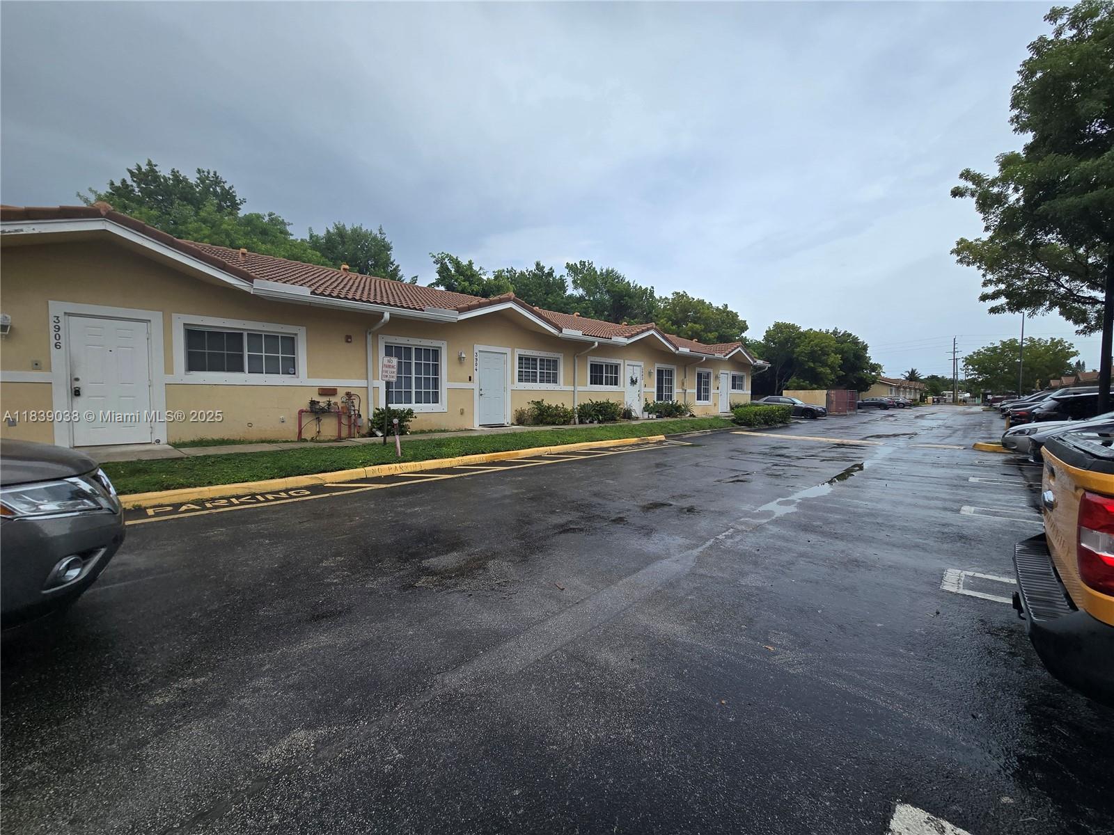 Property photo # 2