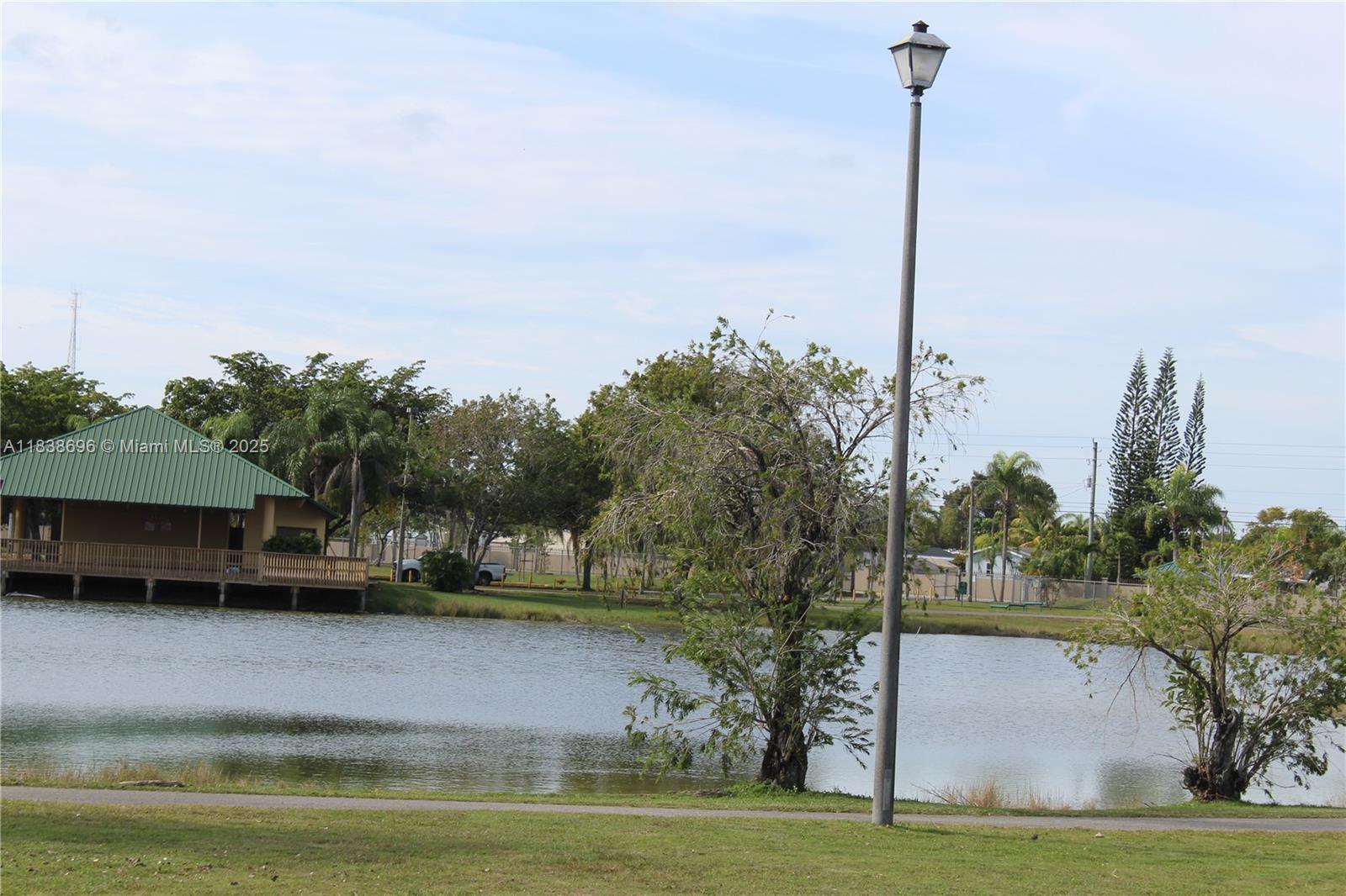 496 SW 9th Ave, Florida City, Florida image 35
