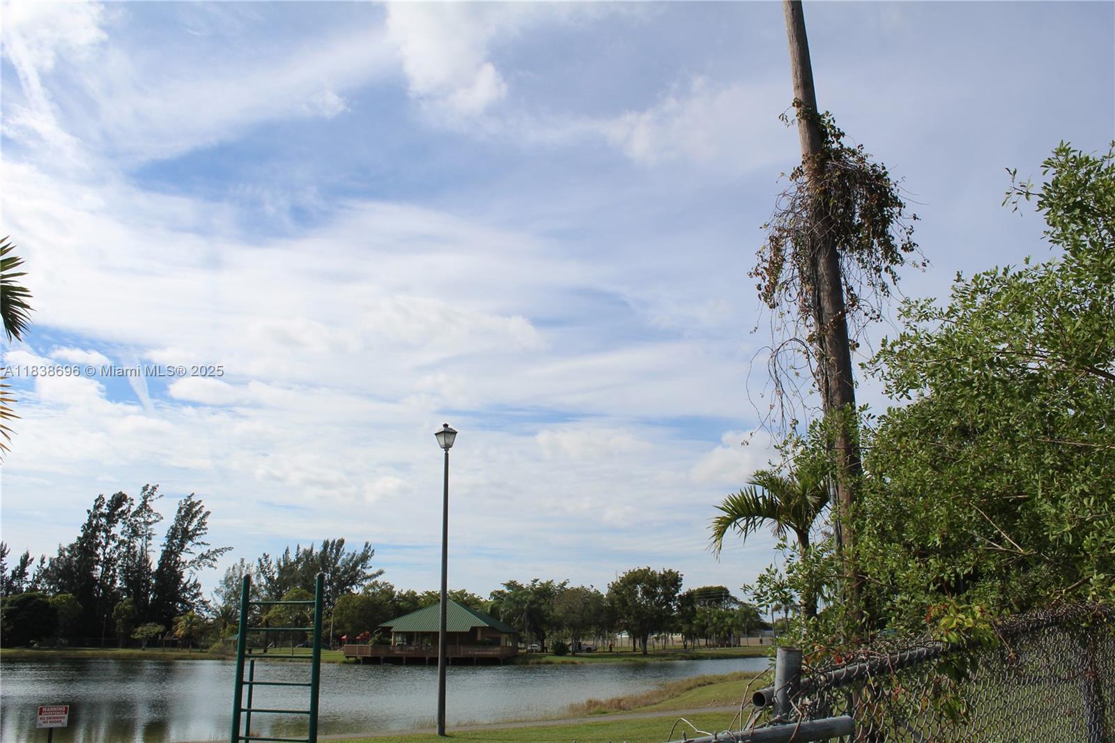 496 SW 9th Ave, Florida City, Florida image 39