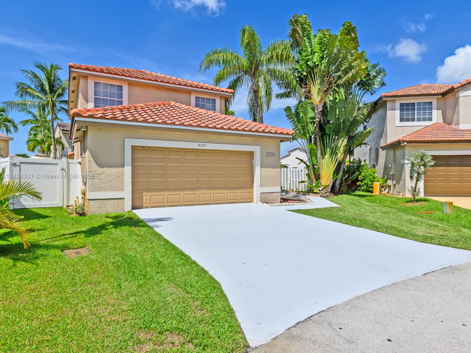 18232 SW 5th St, Pembroke Pines, Florida image 1