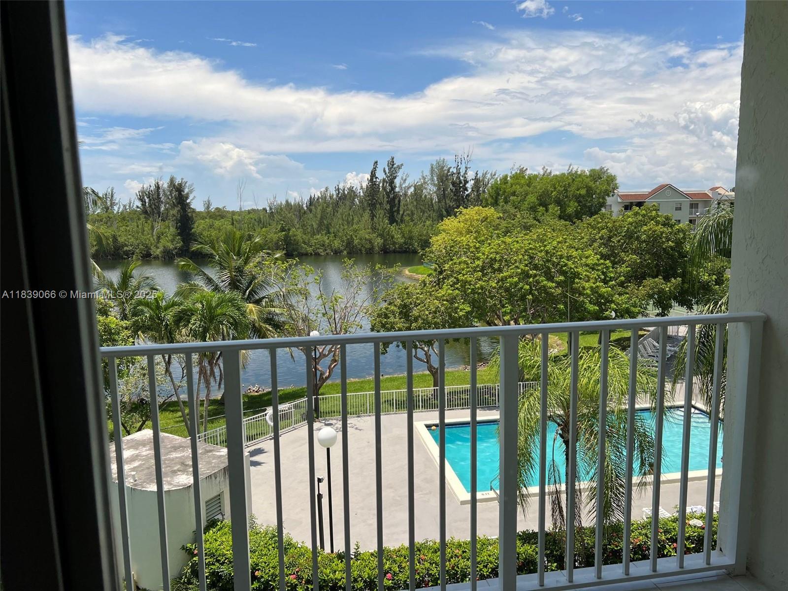ATT INVESTORS! Unit Rented and producing income! Unobstructed Water View! Beautiful and spacious 1 bedroom apartment recently painted. Luminous unit with white painted walls, plenty of space, remodeled kitchen with Dishwasher. Practical balcony to sit down and enjoy the relaxed view of the green environment! Well maintained condo, with elevator, laundry room in the same floor, assigned parking, covered visitor parking, Pool, Gym, barbecue area and more. Fenced, with digital gate access system. Close to shopping, parks, schools, Black Point Marina, Old Cutler Road and Turnpike. Great opportunity!