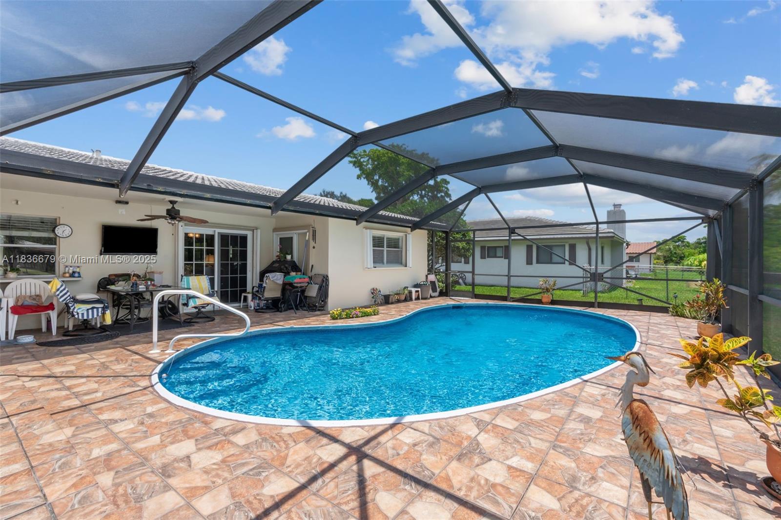 10620 NW 41st St, Coral Springs, Florida image 10