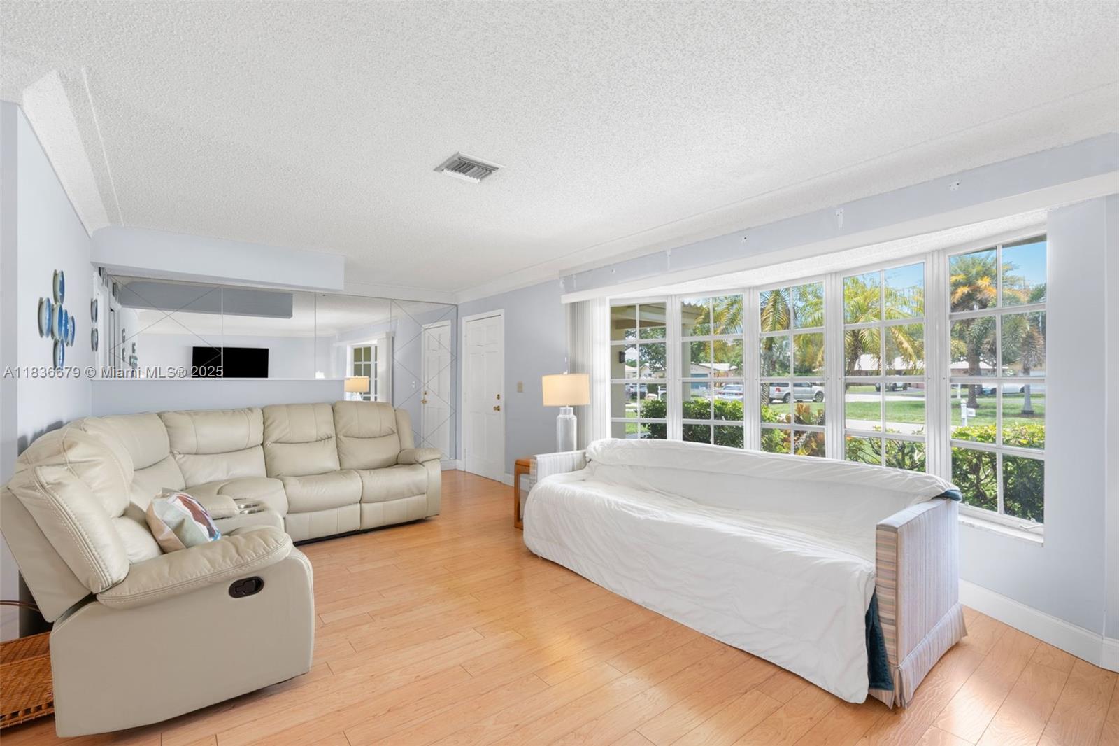 10620 NW 41st St, Coral Springs, Florida image 11