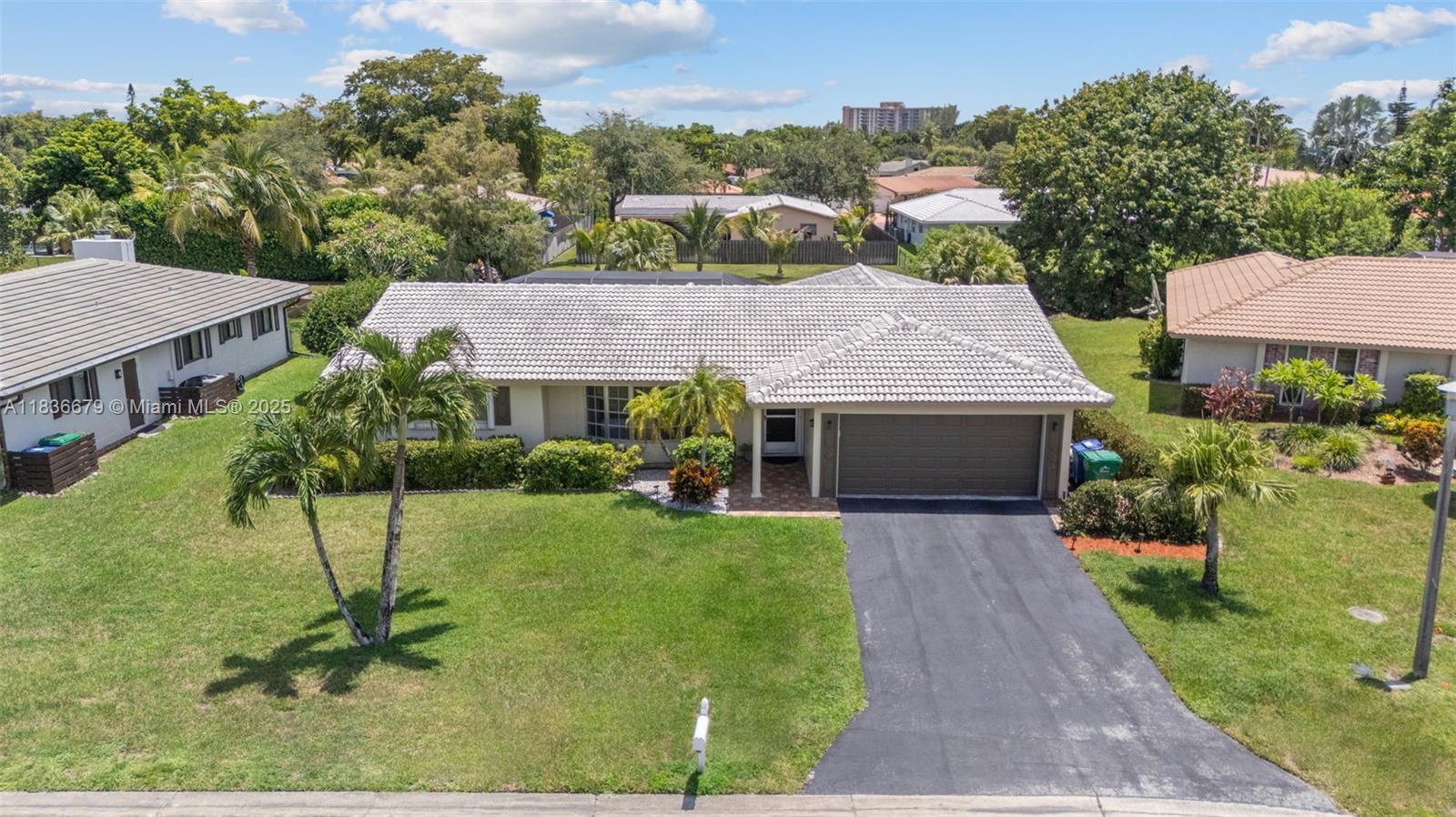 10620 NW 41st St, Coral Springs, Florida image 31