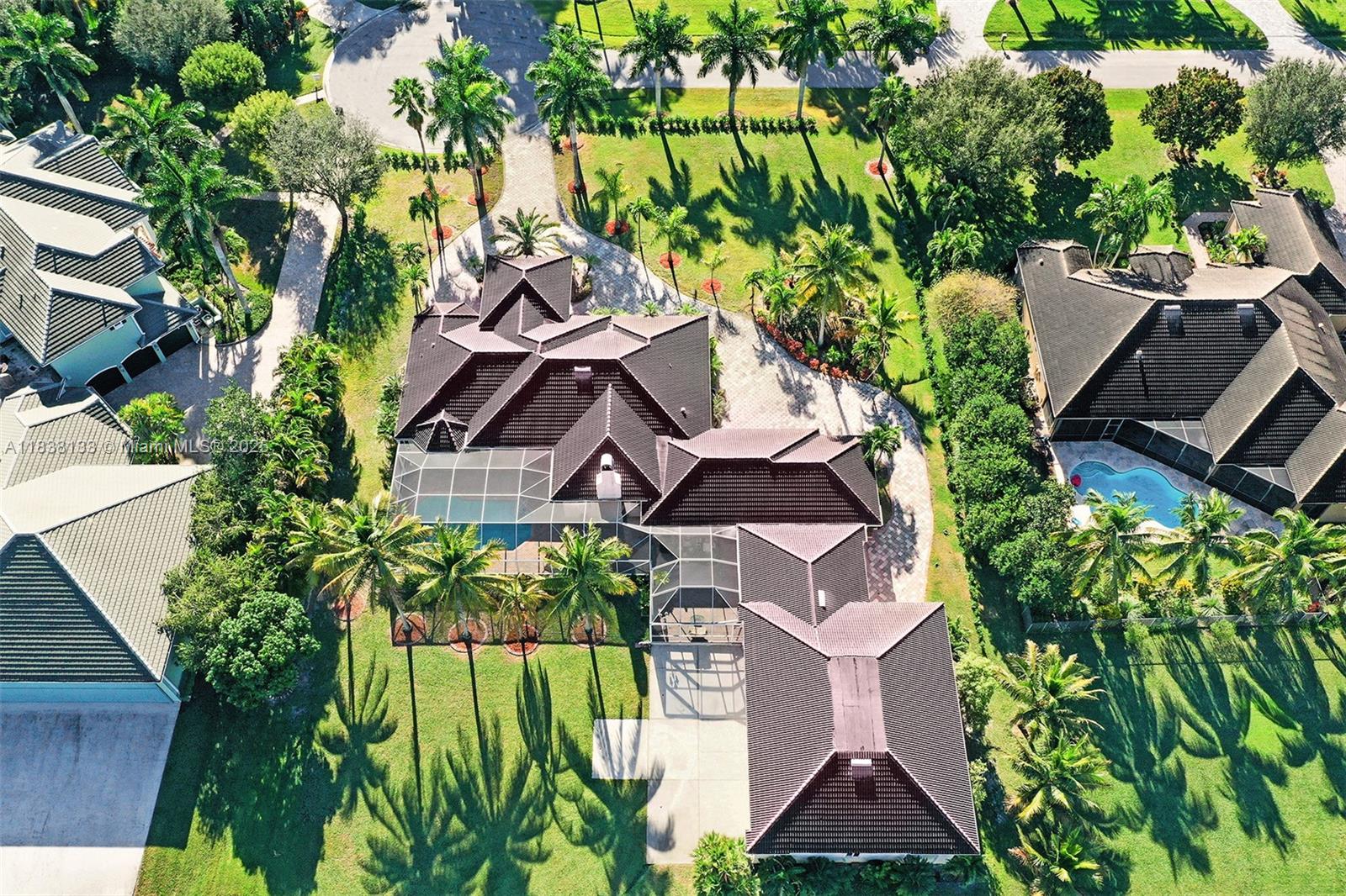 15595 Chandelle Pl, Wellington, Florida image 2