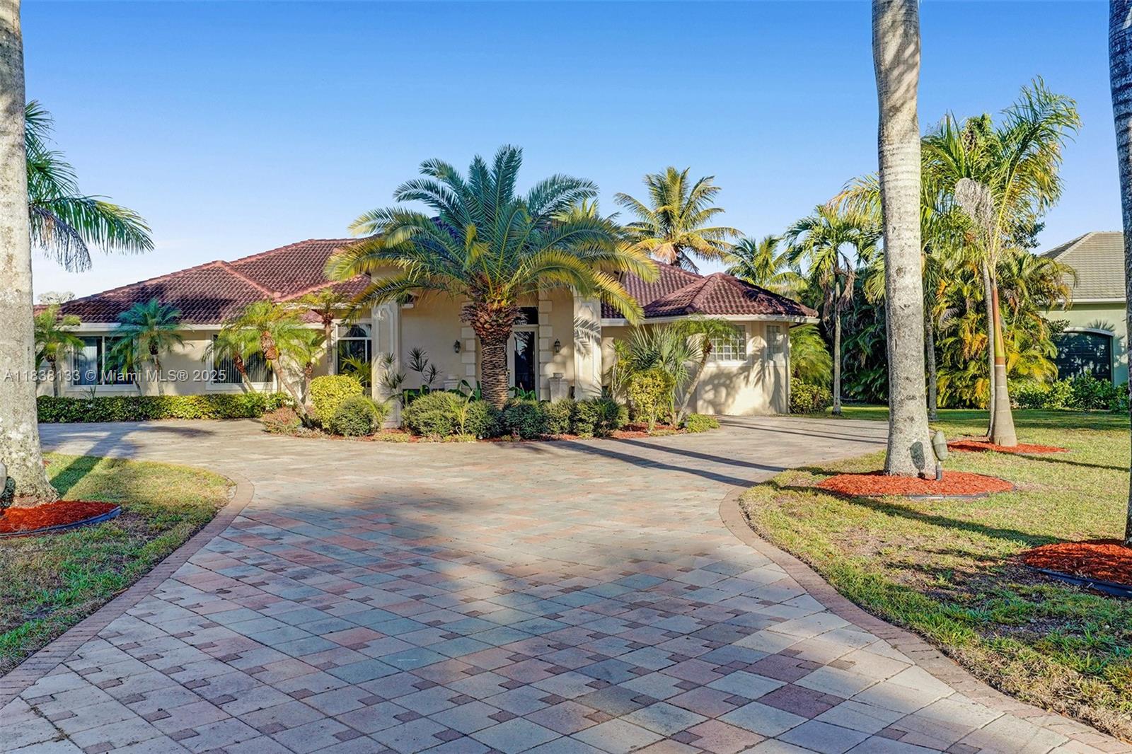 15595 Chandelle Pl, Wellington, Florida image 30