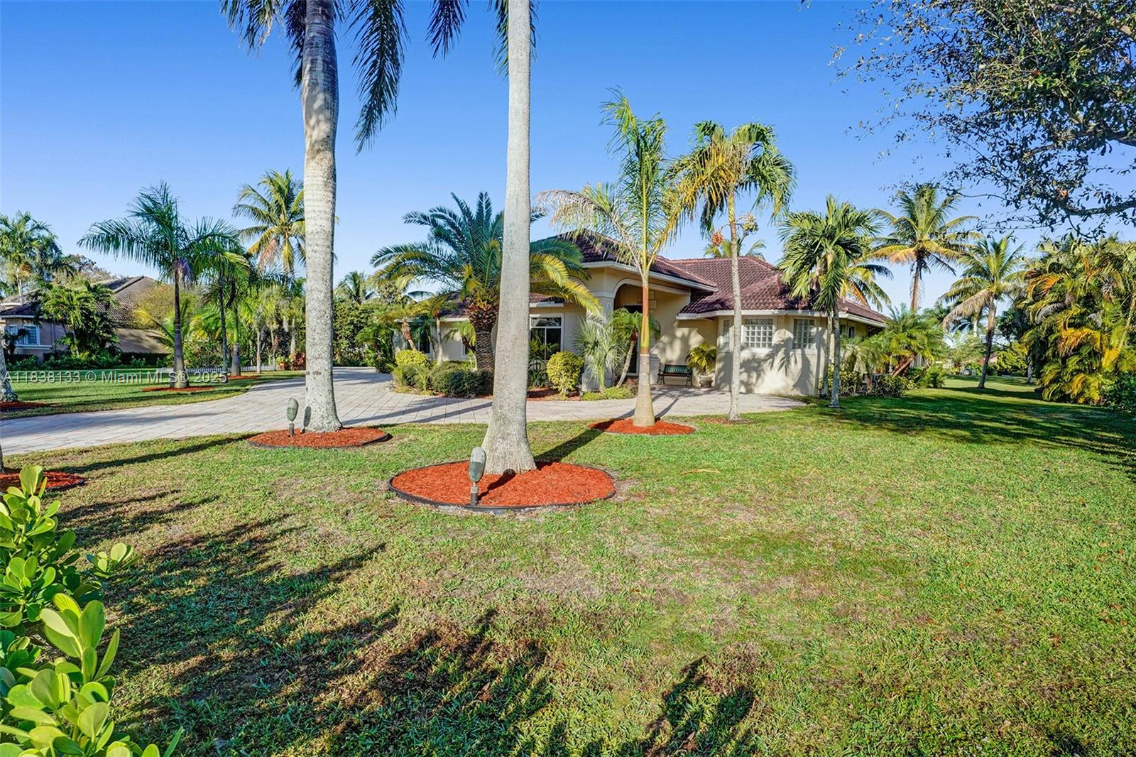 15595 Chandelle Pl, Wellington, Florida image 31