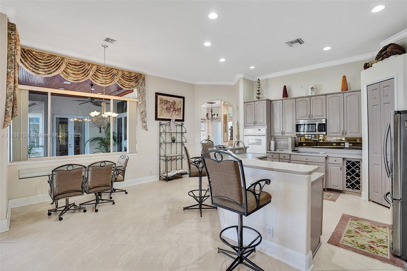 15595 Chandelle Pl, Wellington, Florida image 8