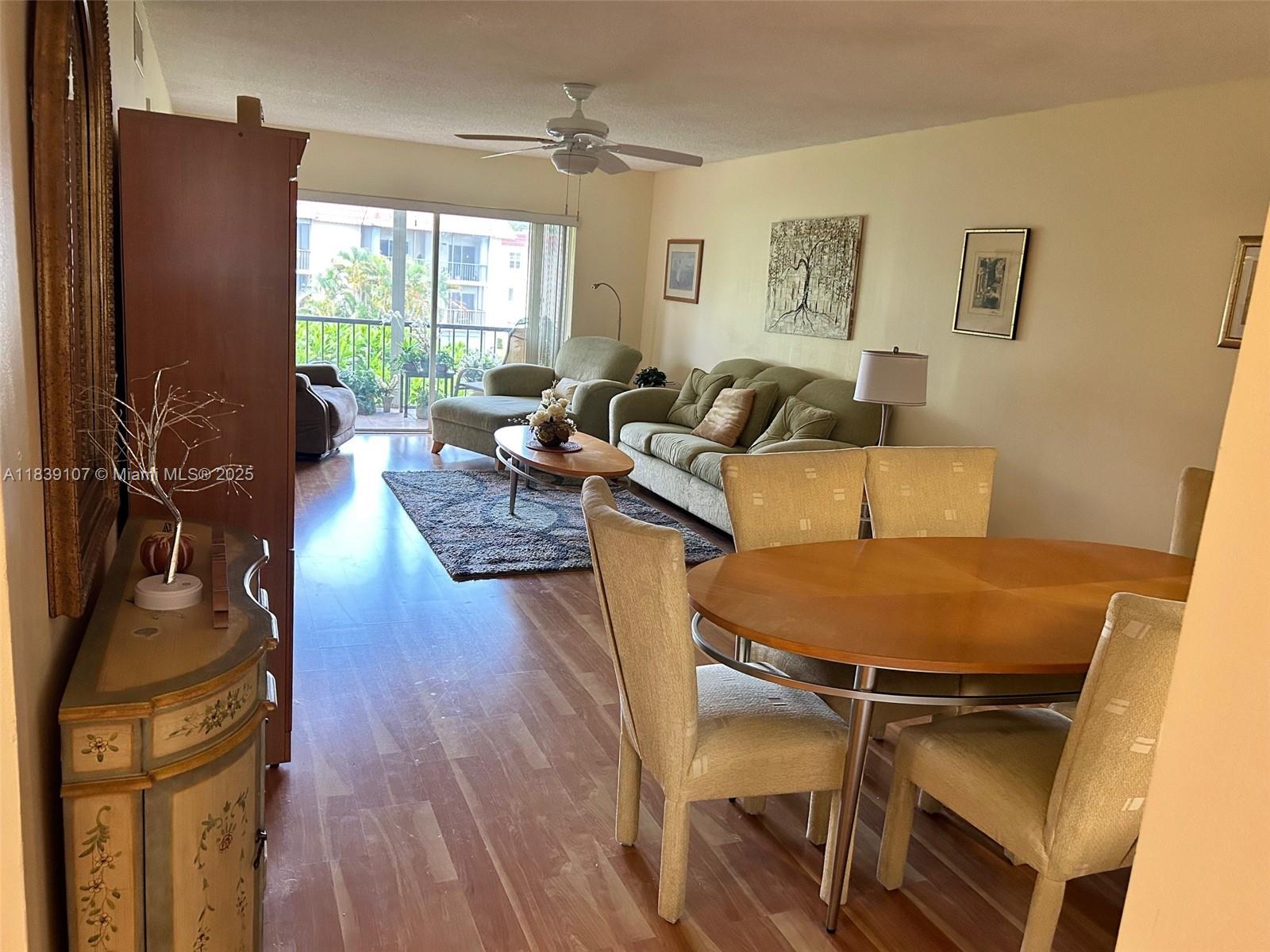 371 S Hollybrook Dr #308, Pembroke Pines, Florida image 14