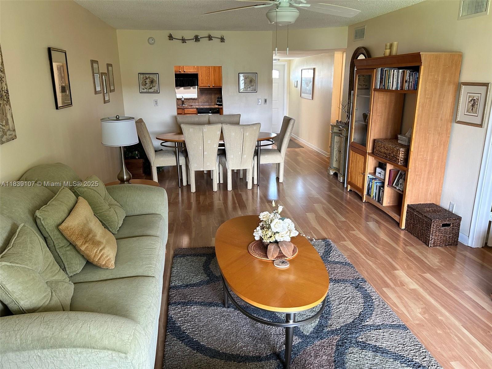 371 S Hollybrook Dr #308, Pembroke Pines, Florida image 15