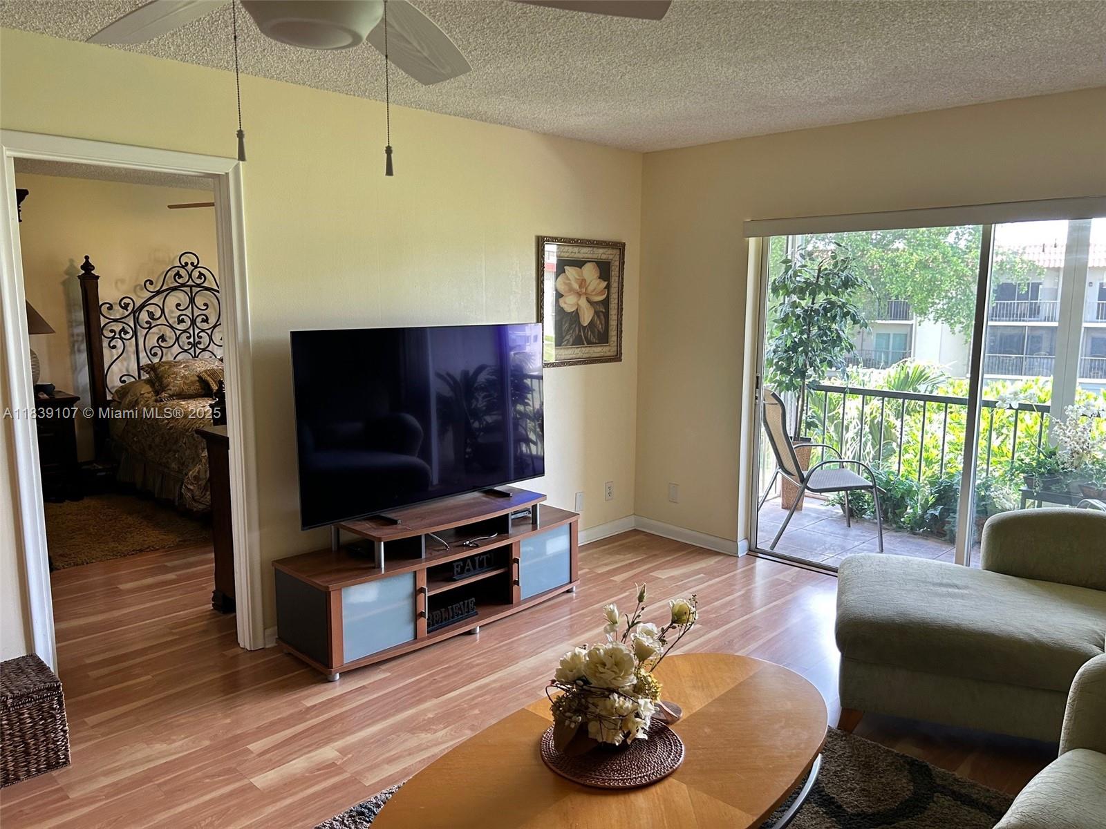 371 S Hollybrook Dr #308, Pembroke Pines, Florida image 19
