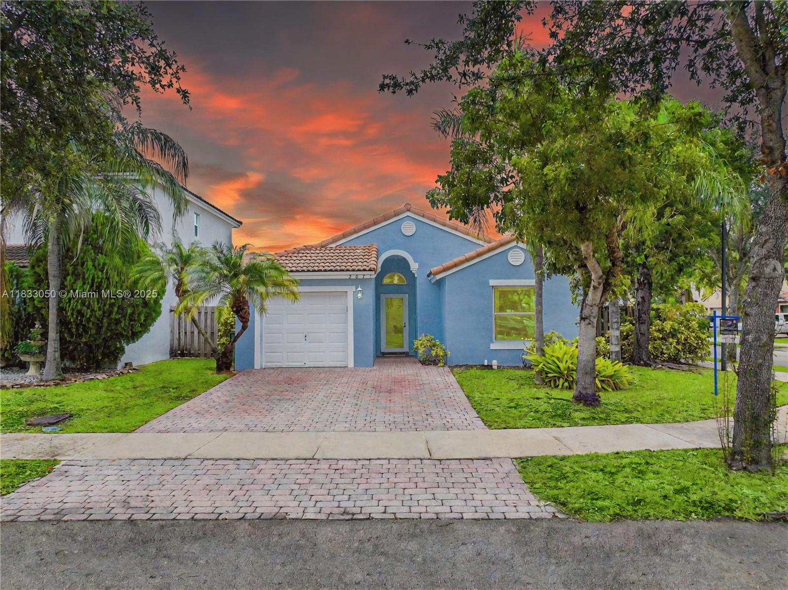 2075 SE 15th St, Homestead, Florida image 1