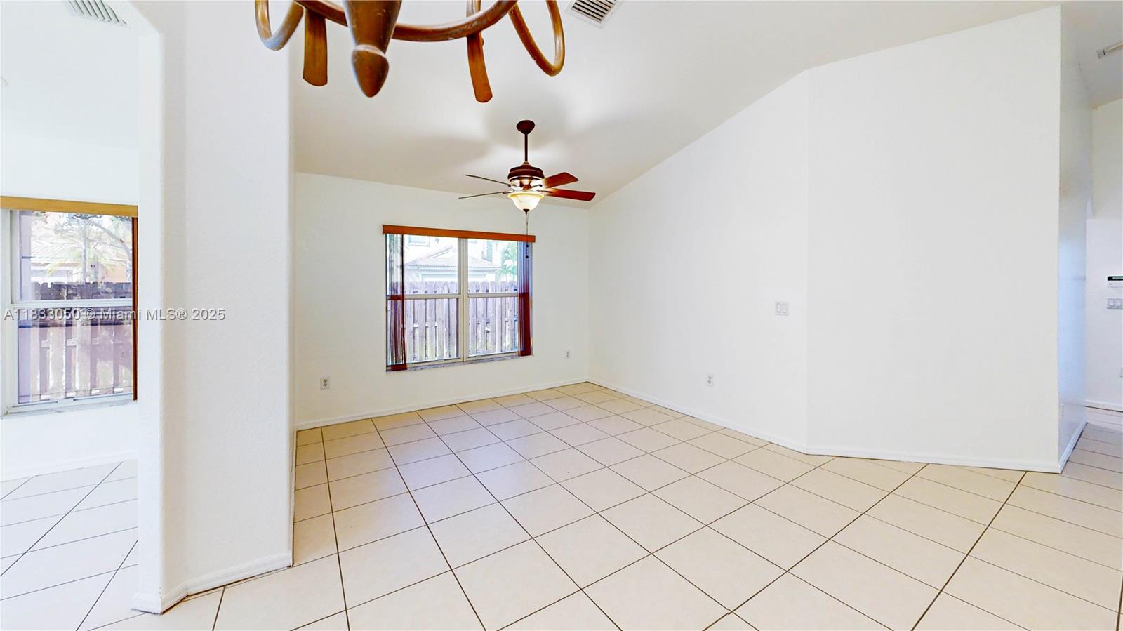 2075 SE 15th St, Homestead, Florida image 11
