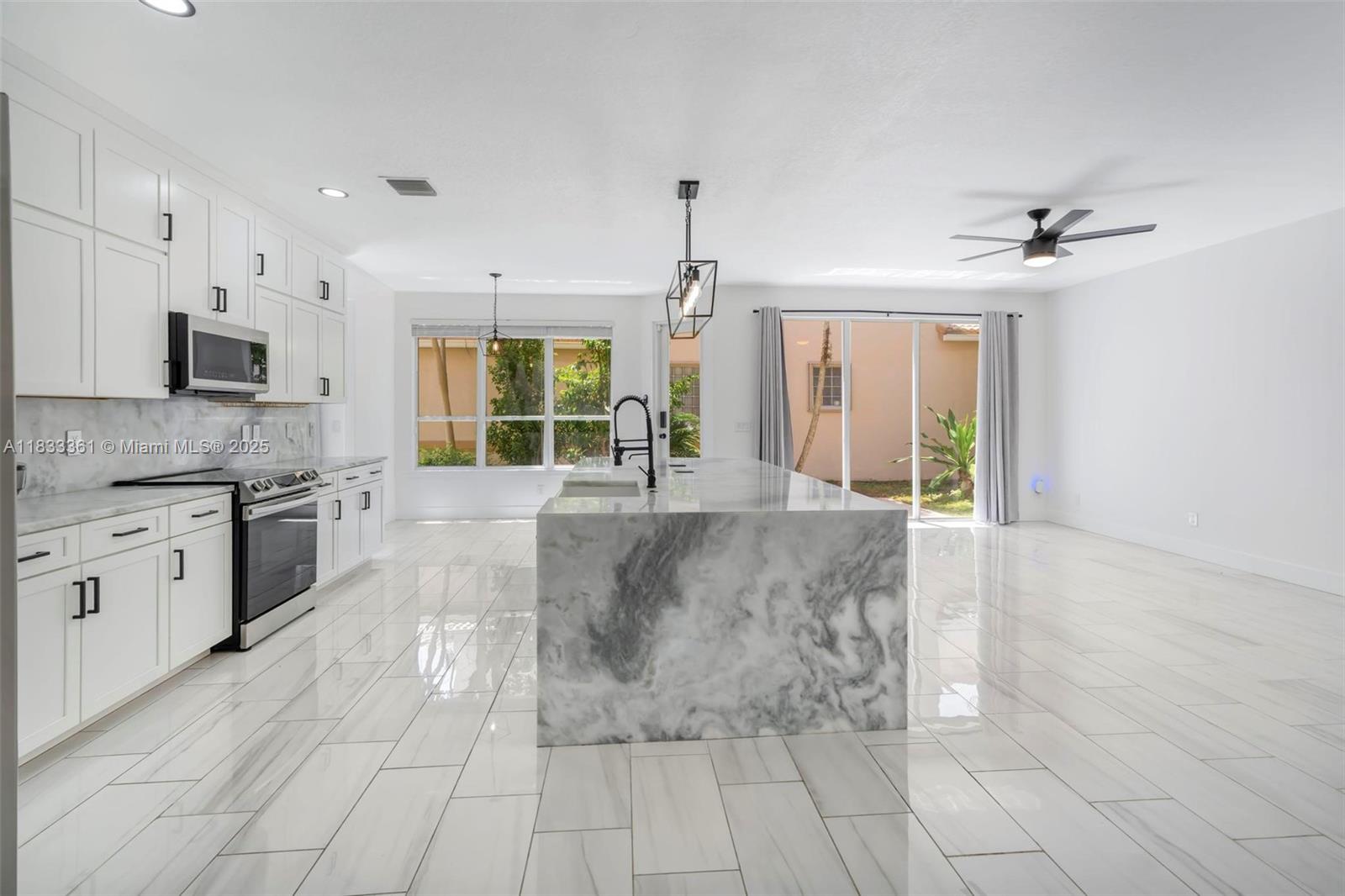 5050 Greenwich Preserve Ct, Boynton Beach, Florida image 2