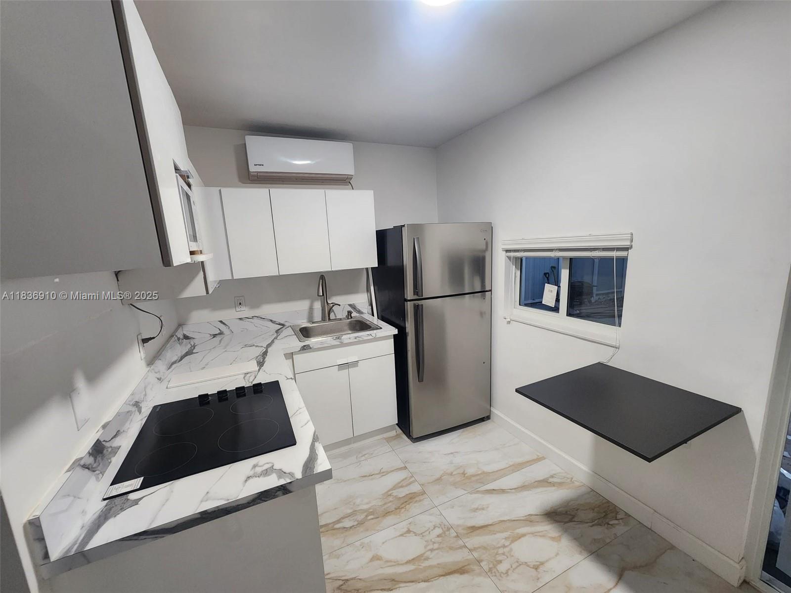 495 NE 141st St, North Miami, Florida image 16