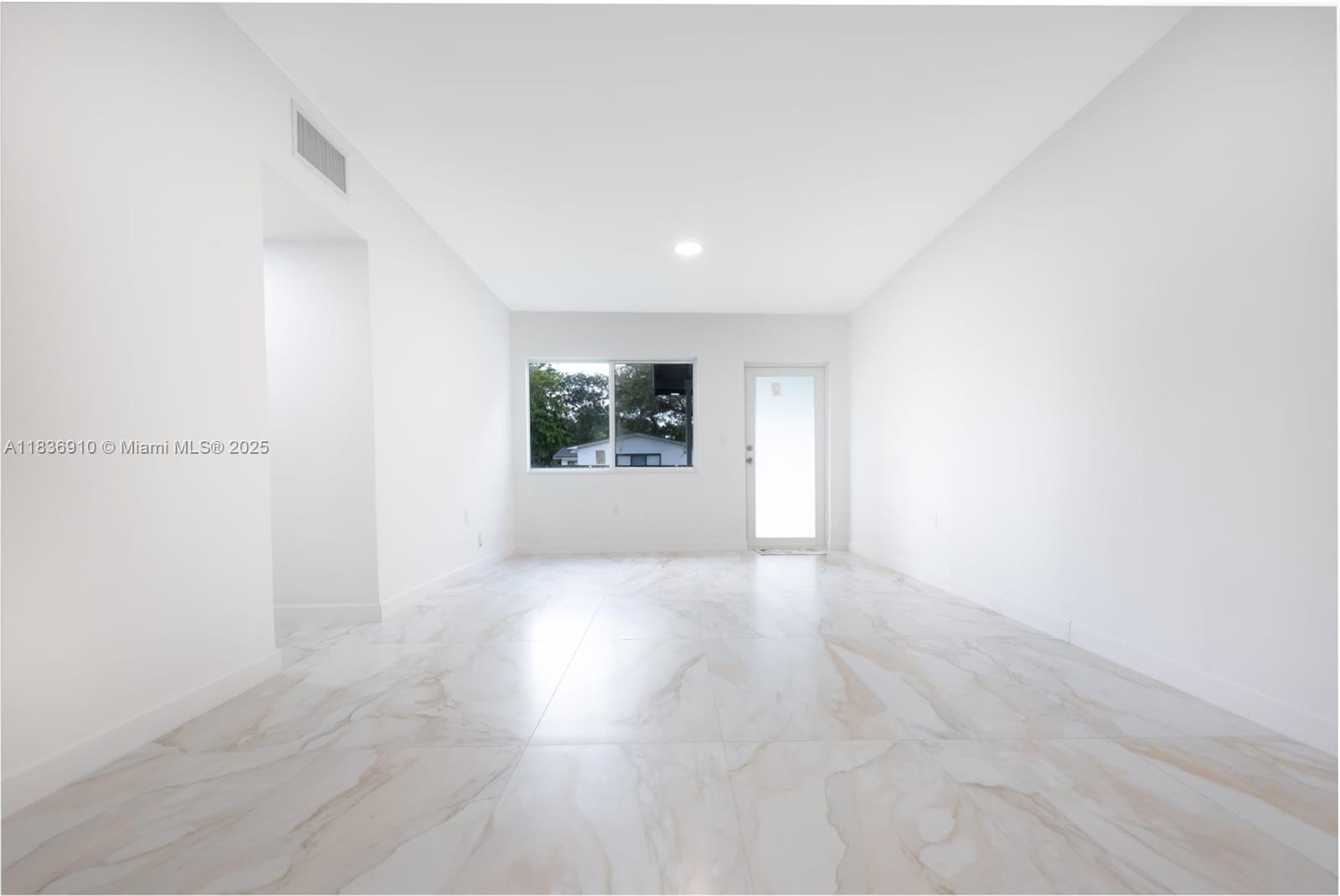 495 NE 141st St, North Miami, Florida image 5