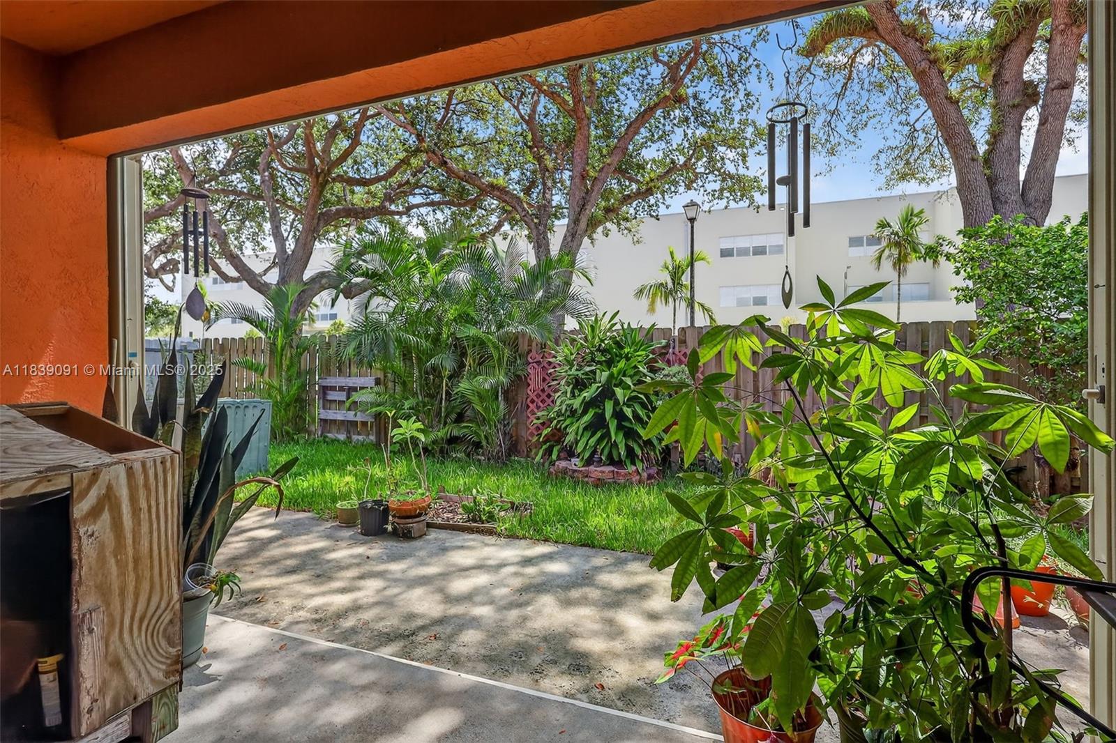 19611 NW 82nd Ct, Hialeah, Florida image 26