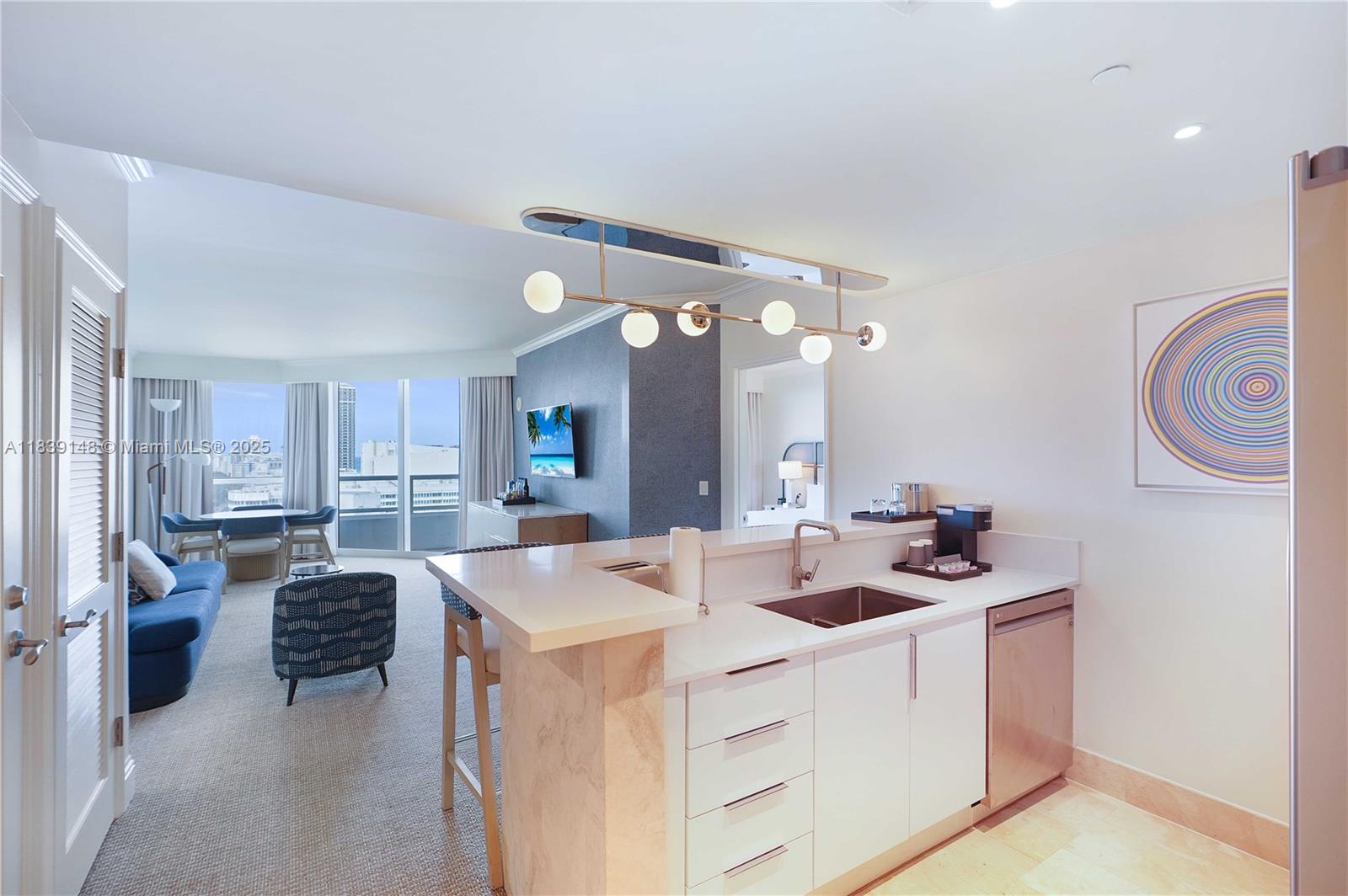 4401 Collins Ave #2305, Miami Beach, Florida image 9