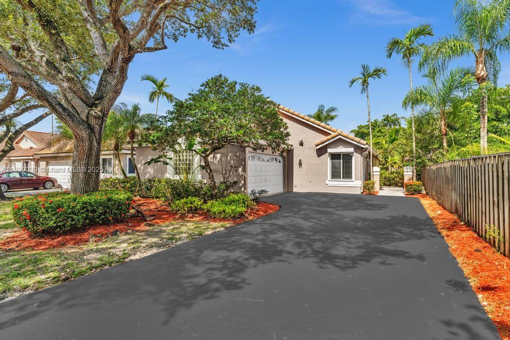 269 NW 101st Ave, Plantation, Florida image 2