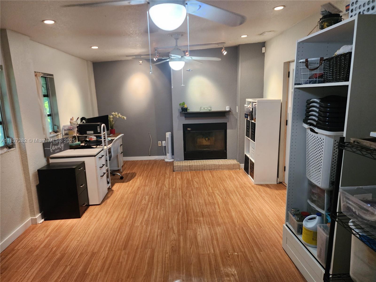 3521 E 8th Ave, Hialeah, Florida image 34