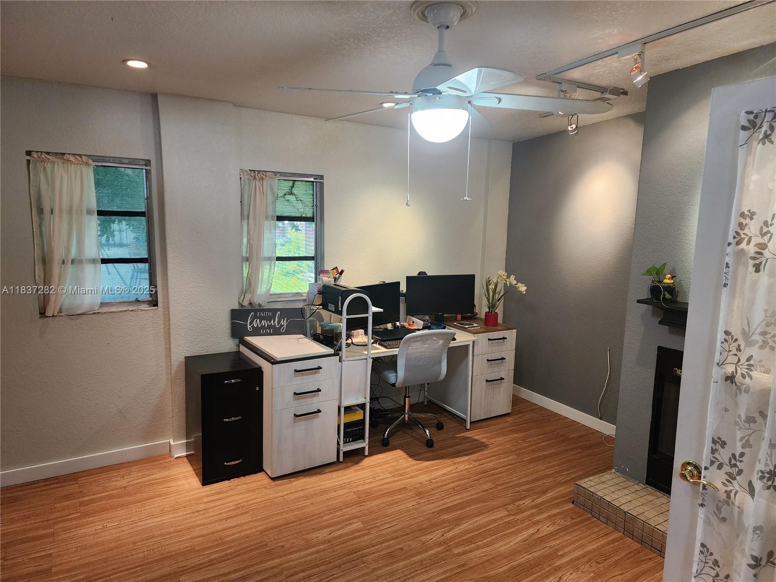 3521 E 8th Ave, Hialeah, Florida image 35