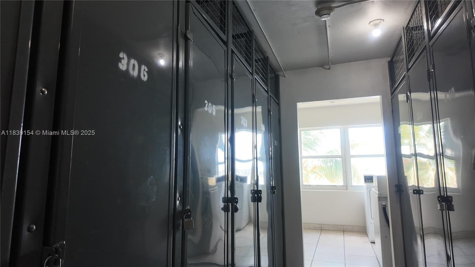 2451 SW 16th St, Fort Lauderdale, Florida image 14