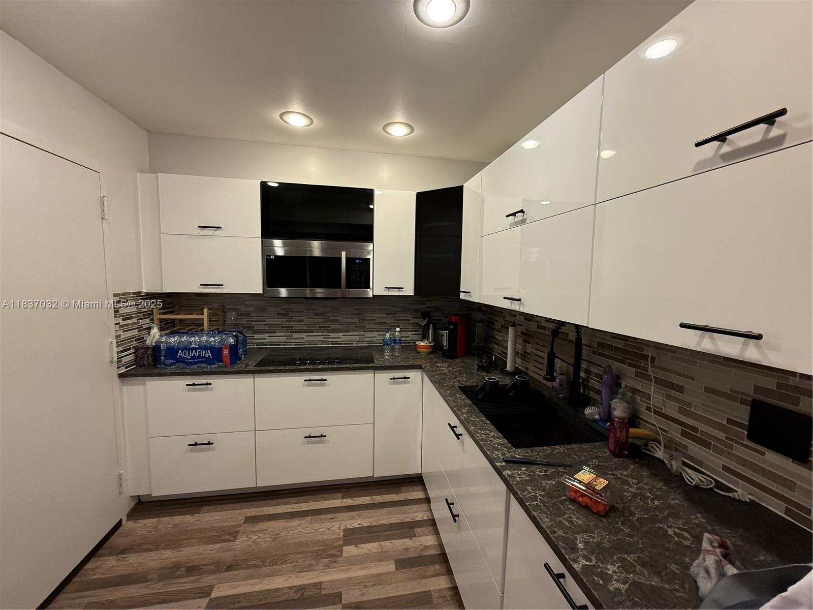 Property photo # 0