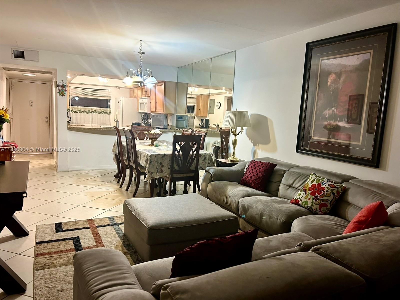1206 Bahama Bnd #F2, Coconut Creek, Florida image 4