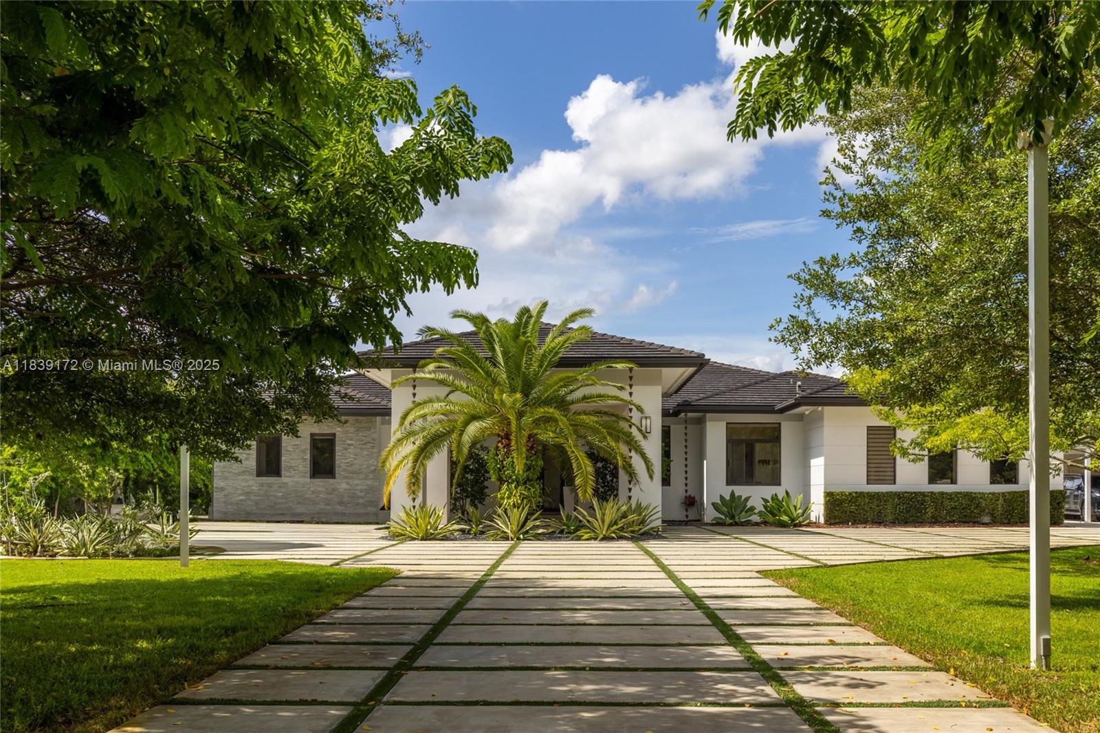 21059 SW 238th St, Homestead, Florida image 2