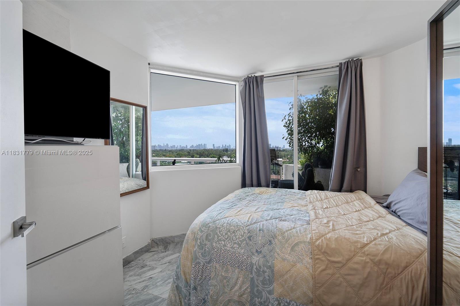 3411 Indian Creek Dr #1003, Miami Beach, Florida image 14