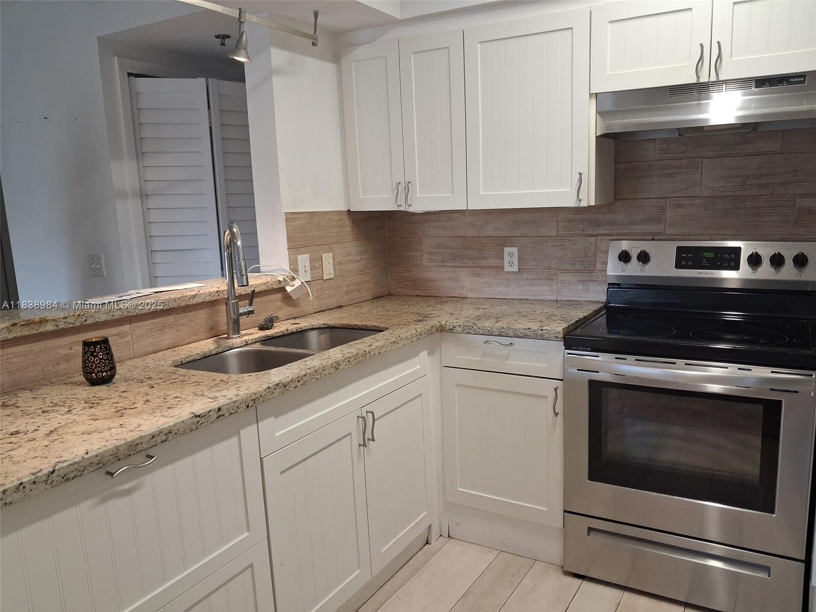 Property photo # 7