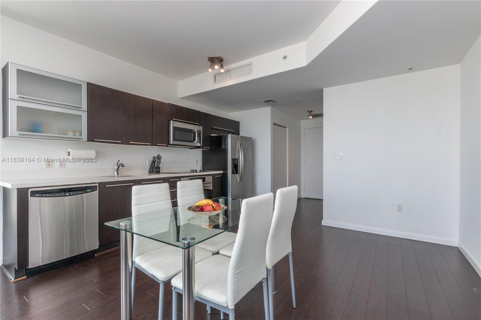 Property photo # 7