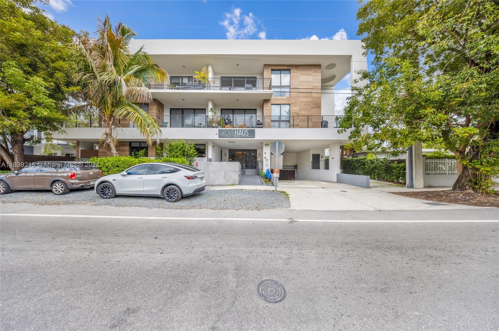 Property photo # 8