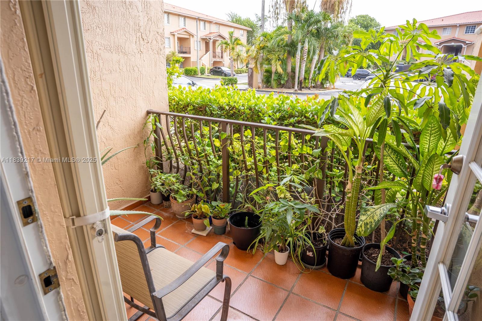 17425 NW 75th Pl #101, Hialeah, Florida image 29