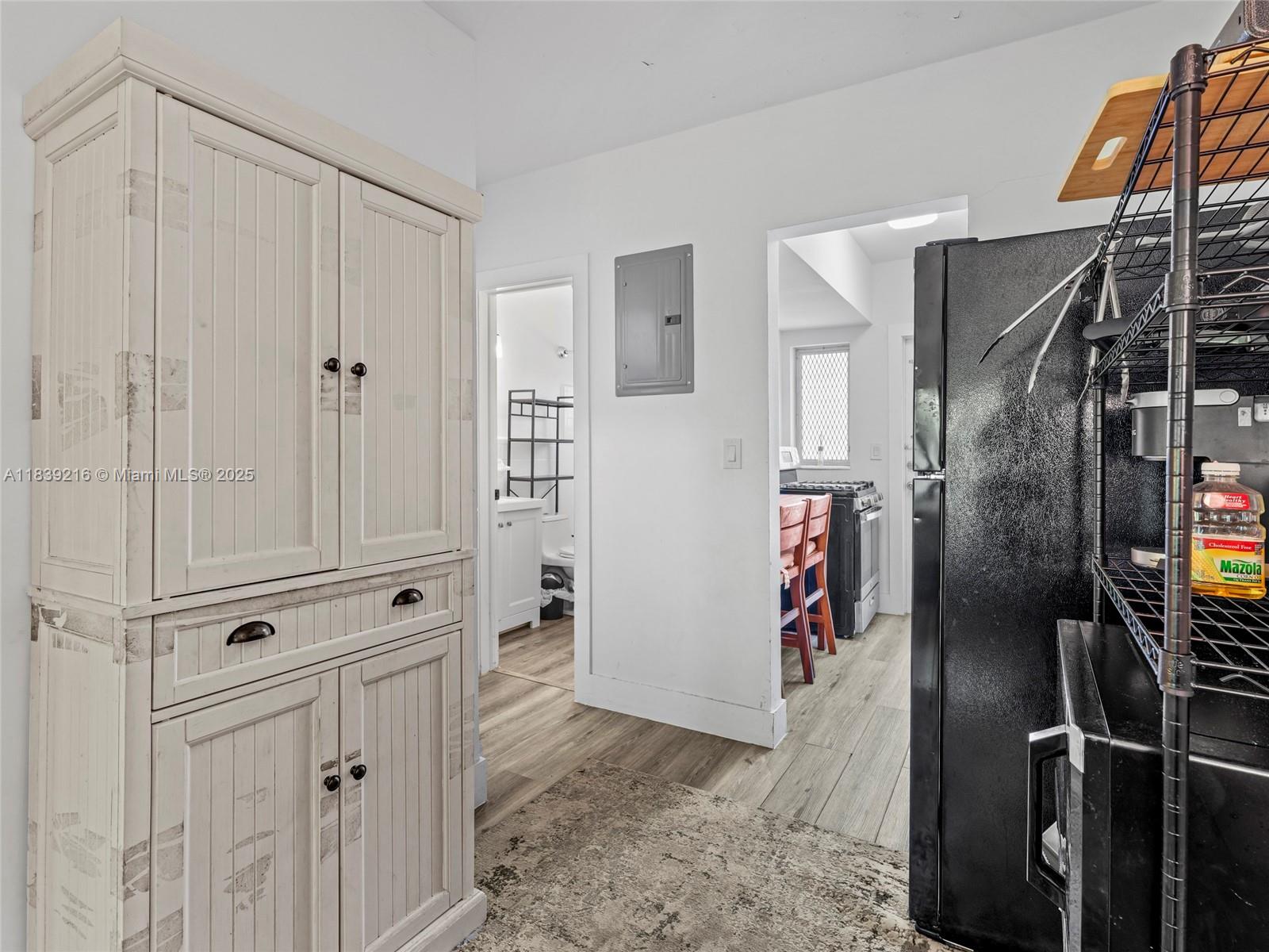 1060 Pennsylvania Ave #4, Miami Beach, Florida image 5