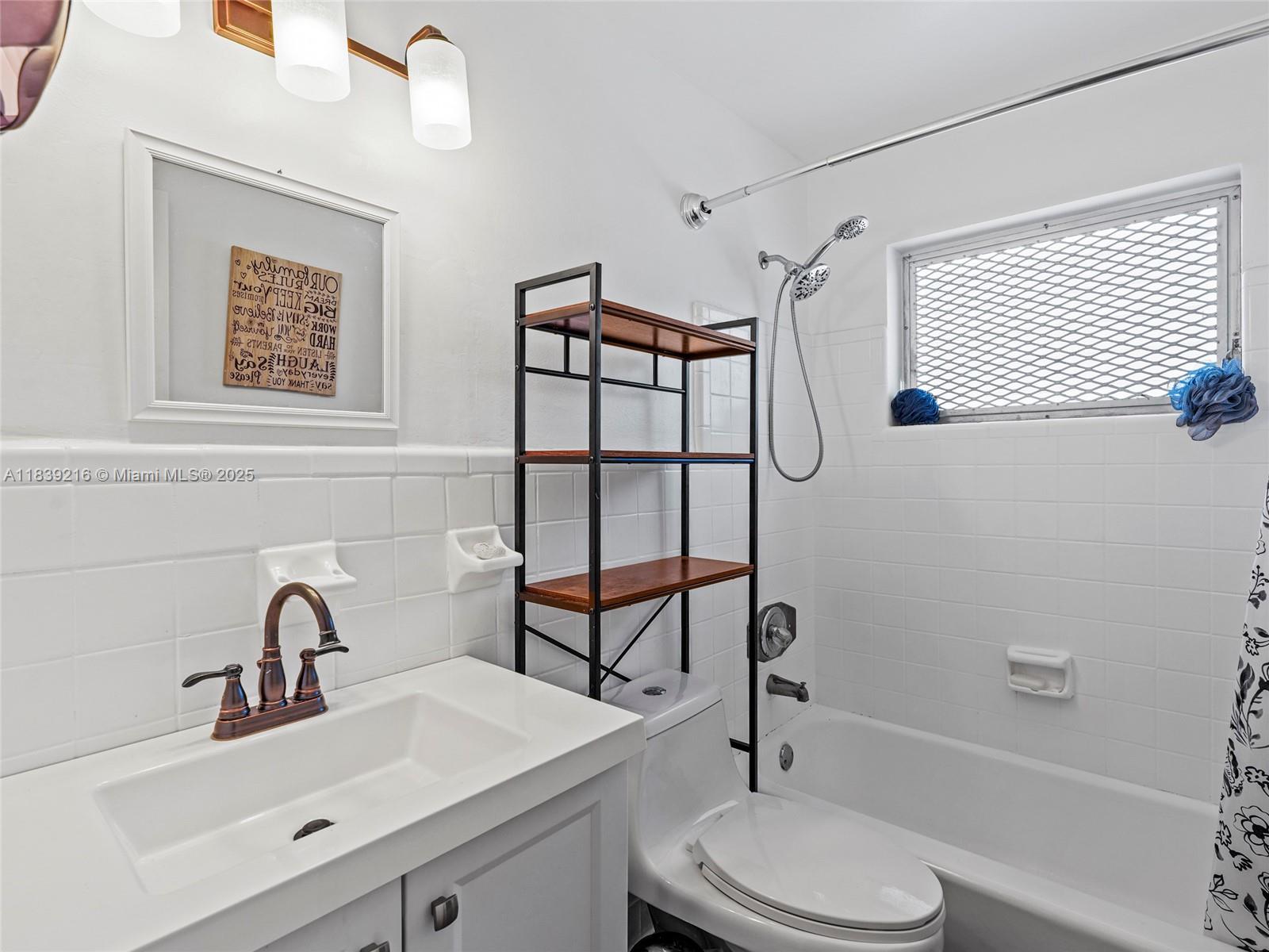 1060 Pennsylvania Ave #4, Miami Beach, Florida image 6