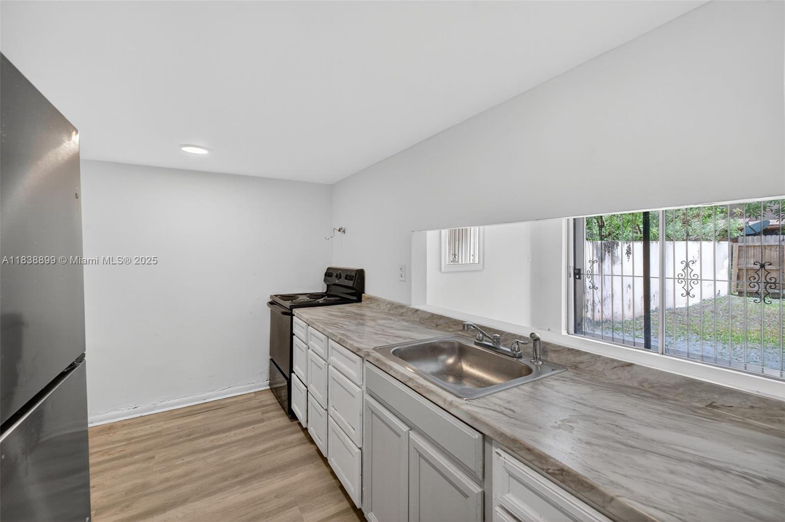 2767 NW 197th Ter, Miami Gardens, Florida image 11