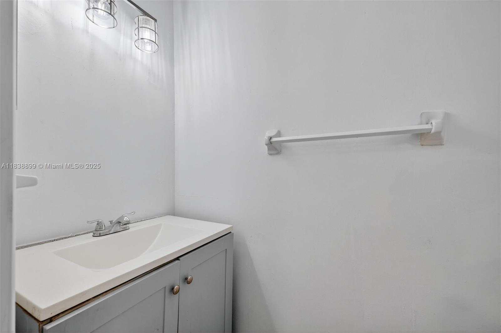 2767 NW 197th Ter, Miami Gardens, Florida image 19