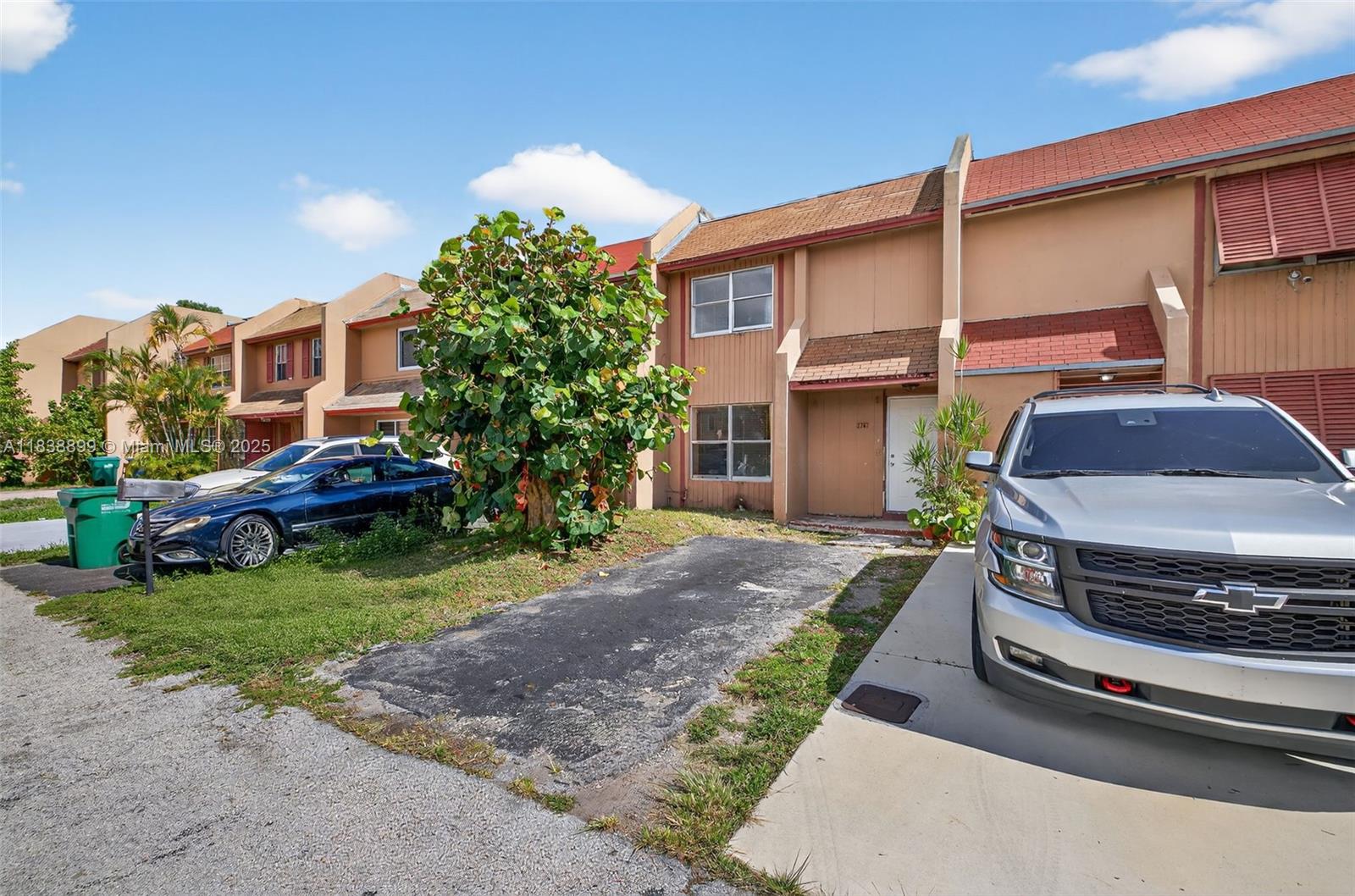2767 NW 197th Ter, Miami Gardens, Florida image 4