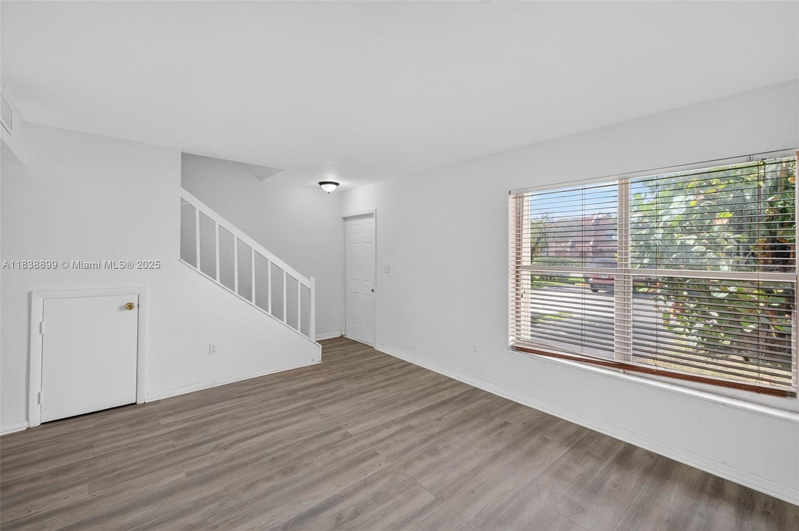 2767 NW 197th Ter, Miami Gardens, Florida image 7