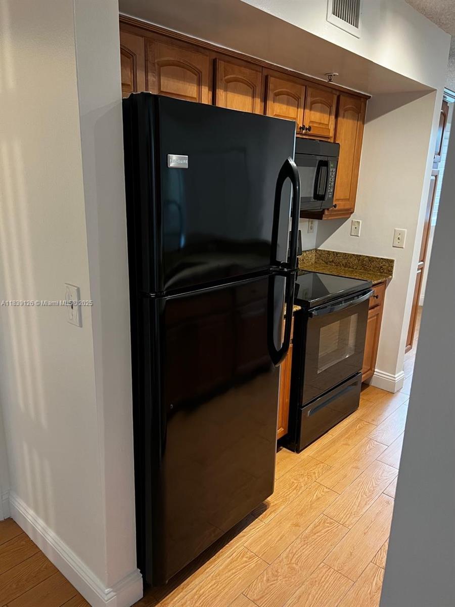 Property photo # 4